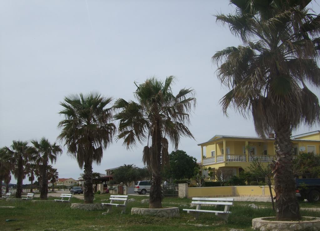 Deby Beach House فير المظهر الخارجي الصورة